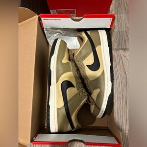 Womens Nike Dunk Low